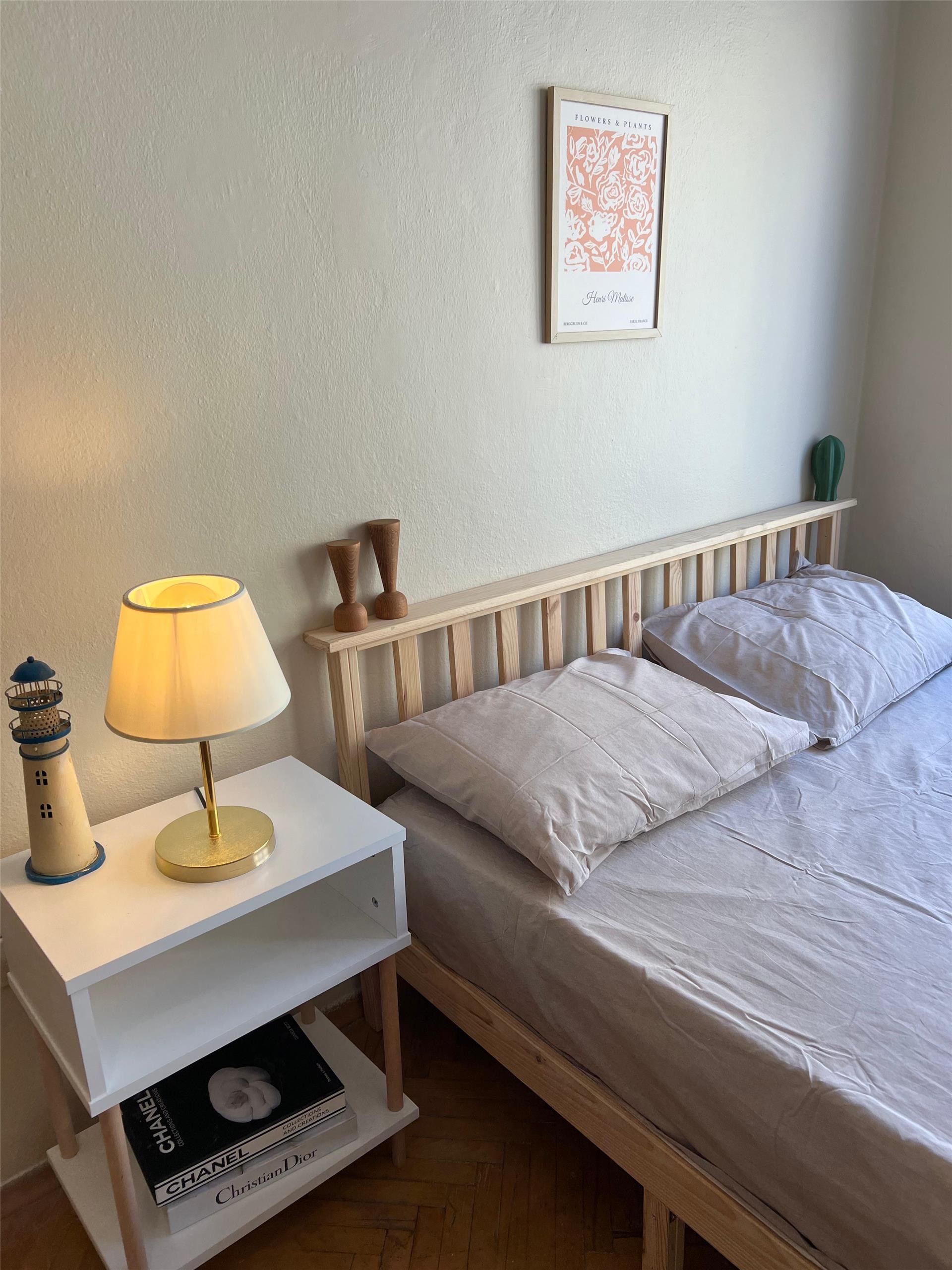 Cheap single room for rent in istanbul